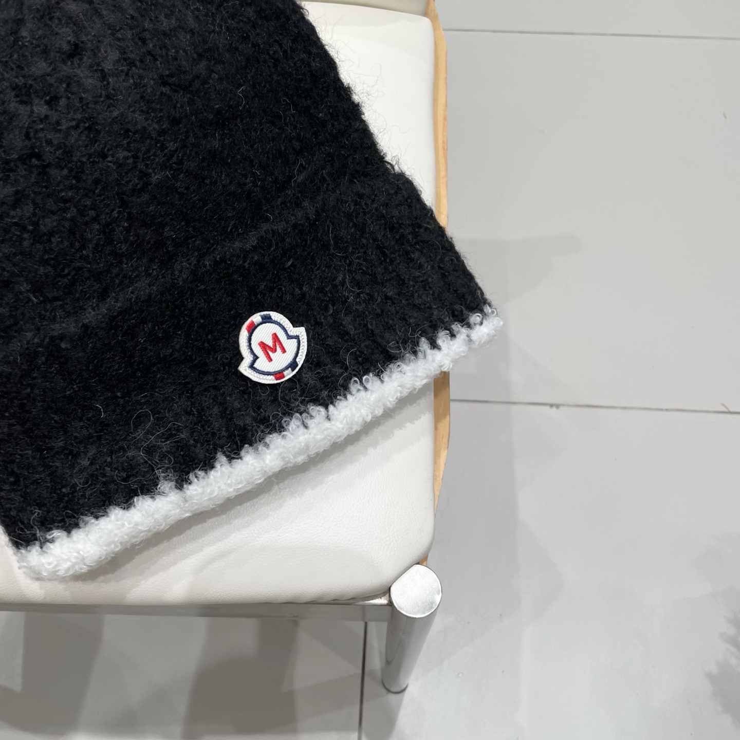 蒙口Moncler盟可睐💥官网经典针织帽，原单复刻.非常柔软亲肤，弹性很好💓有质感又非常百搭的款式~保暖