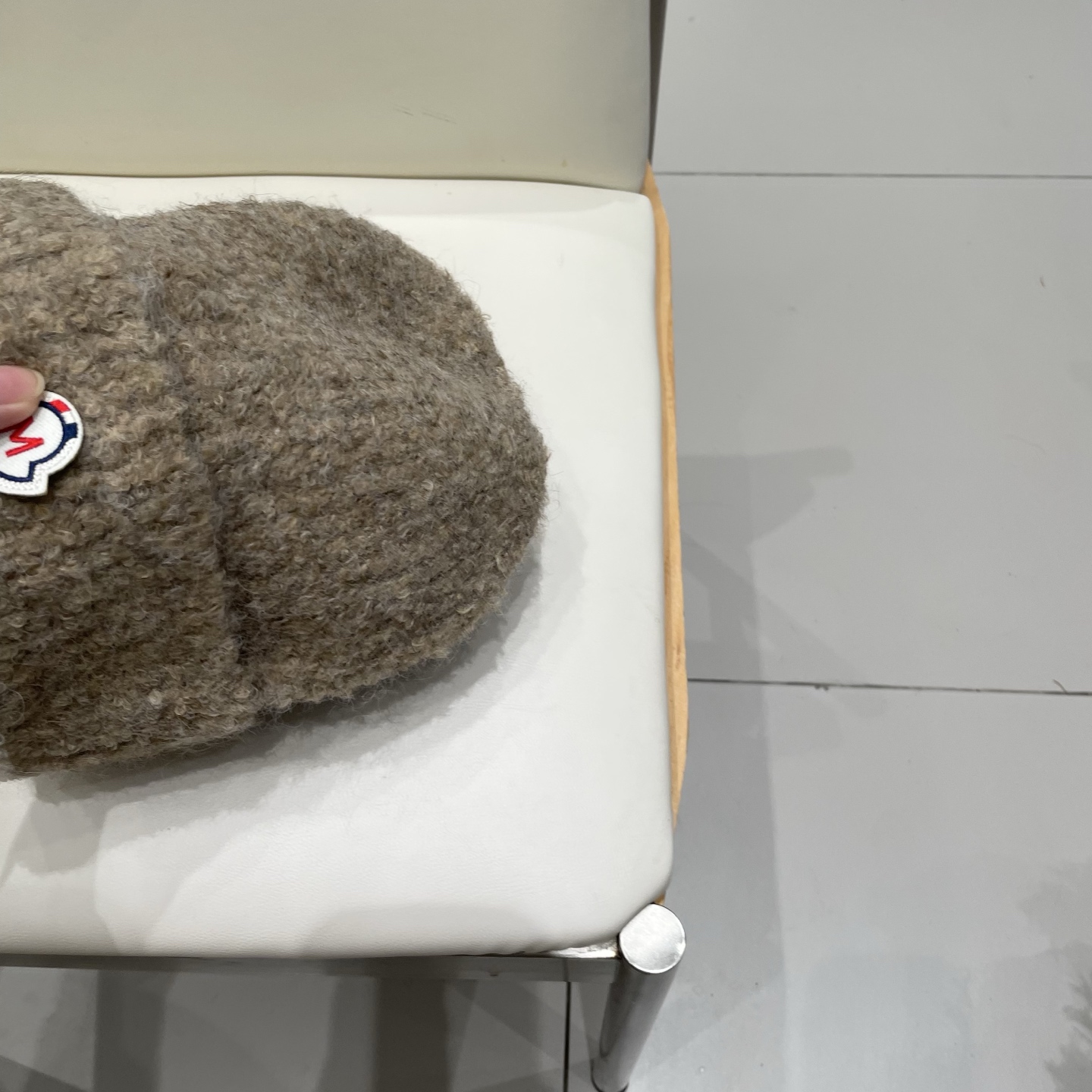 蒙口Moncler盟可睐💥官网经典针织帽，原单复刻.非常柔软亲肤，弹性很好💓有质感又非常百搭的款式~保暖