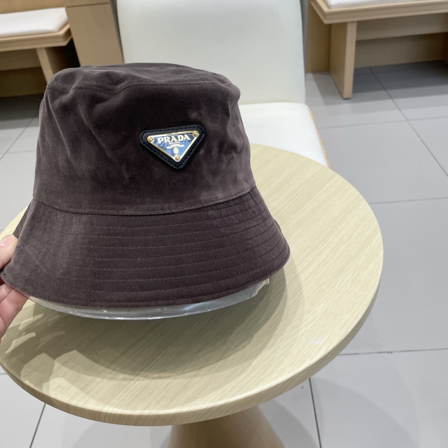 普拉达新款兔毛渔夫帽，头围57cm