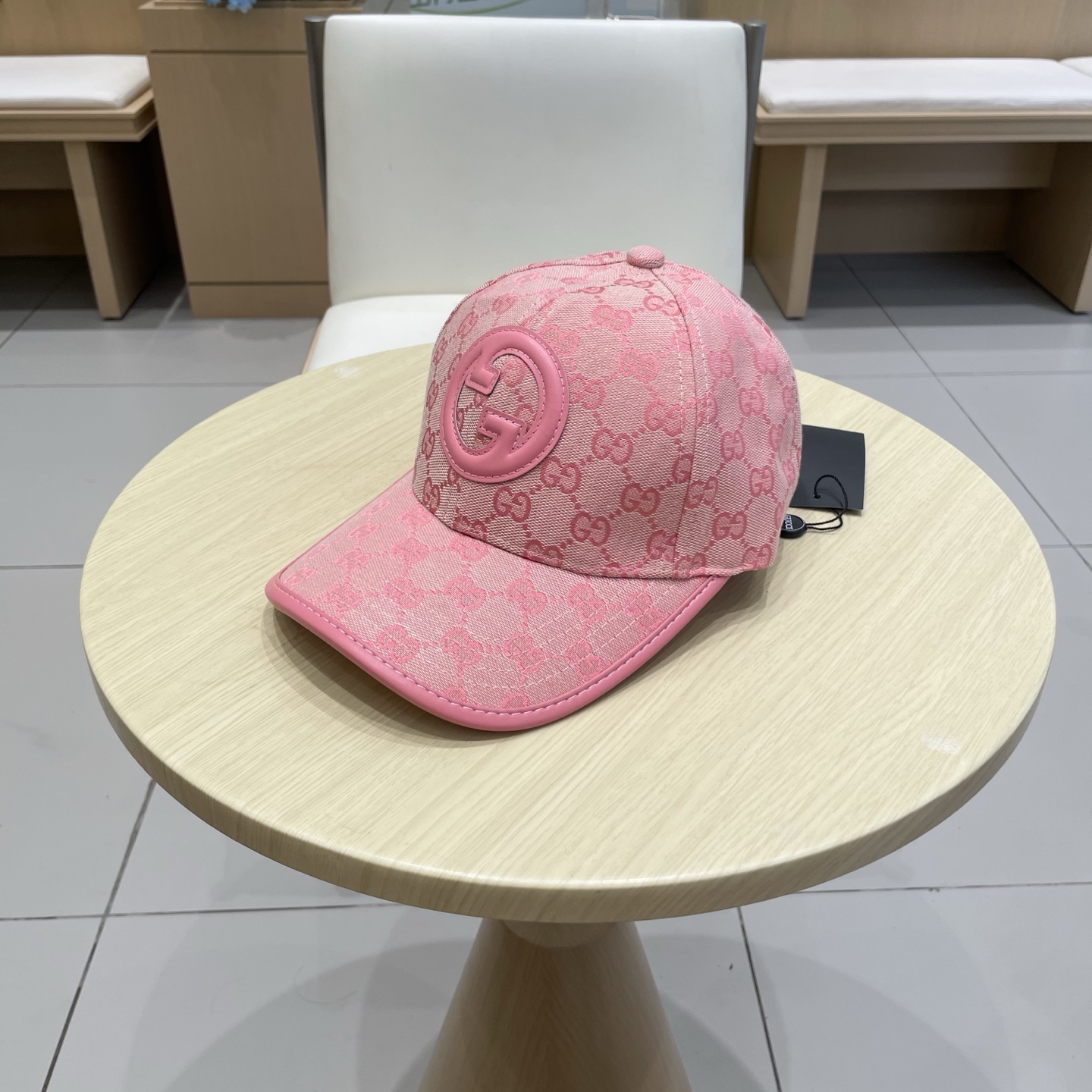 👒古奇GUCCI 👒专柜新款棒球帽，简单大方 男女通用遮阳帽