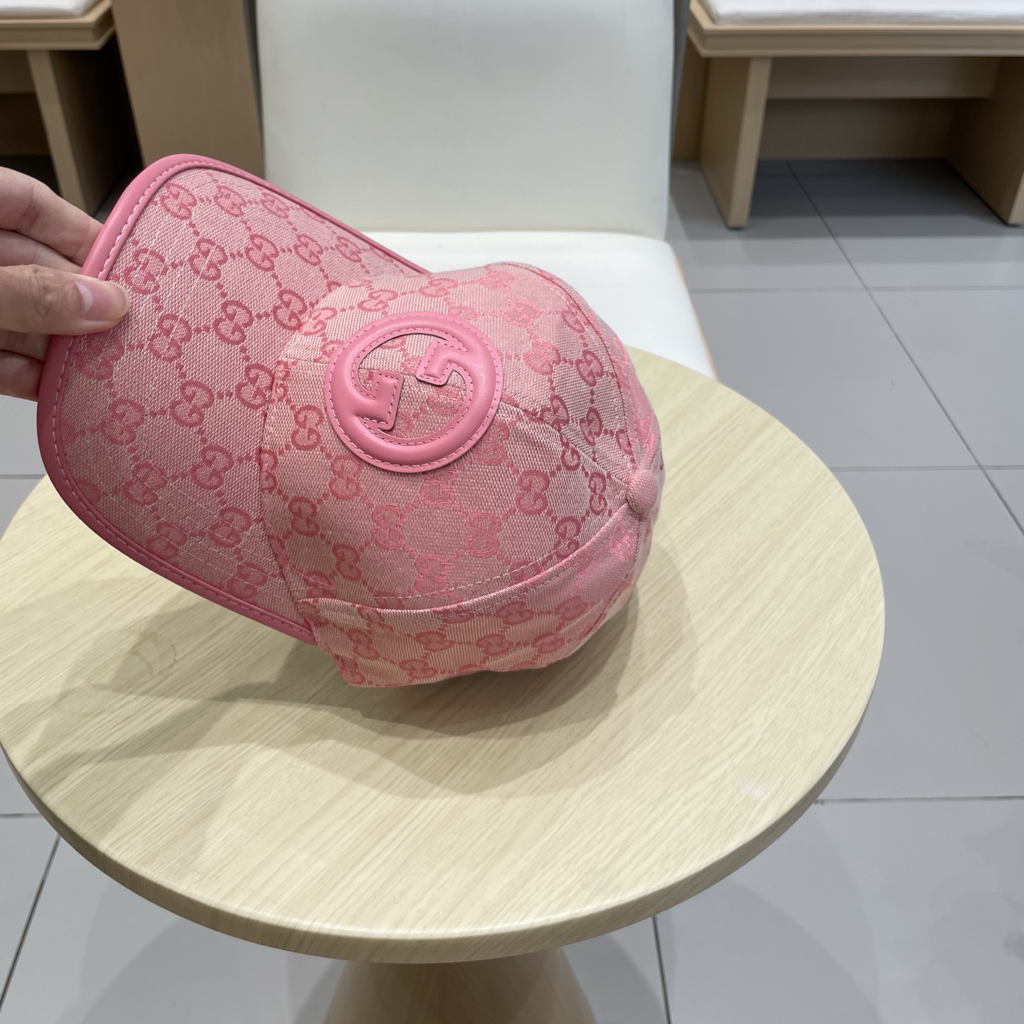👒古奇GUCCI 👒专柜新款棒球帽，简单大方 男女通用遮阳帽