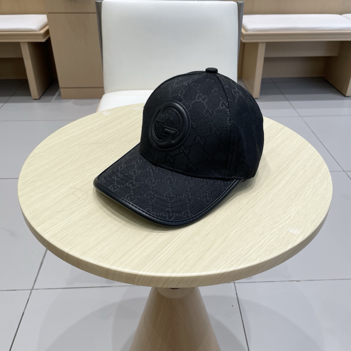 👒古奇GUCCI 👒专柜新款棒球帽，简单大方 男女通用遮阳帽