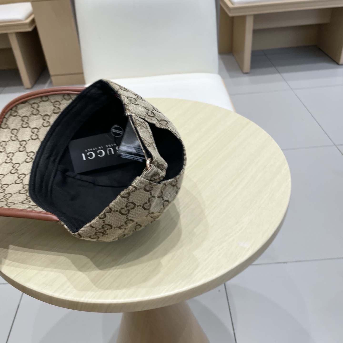 👒古奇GUCCI 👒专柜新款棒球帽，简单大方 男女通用遮阳帽