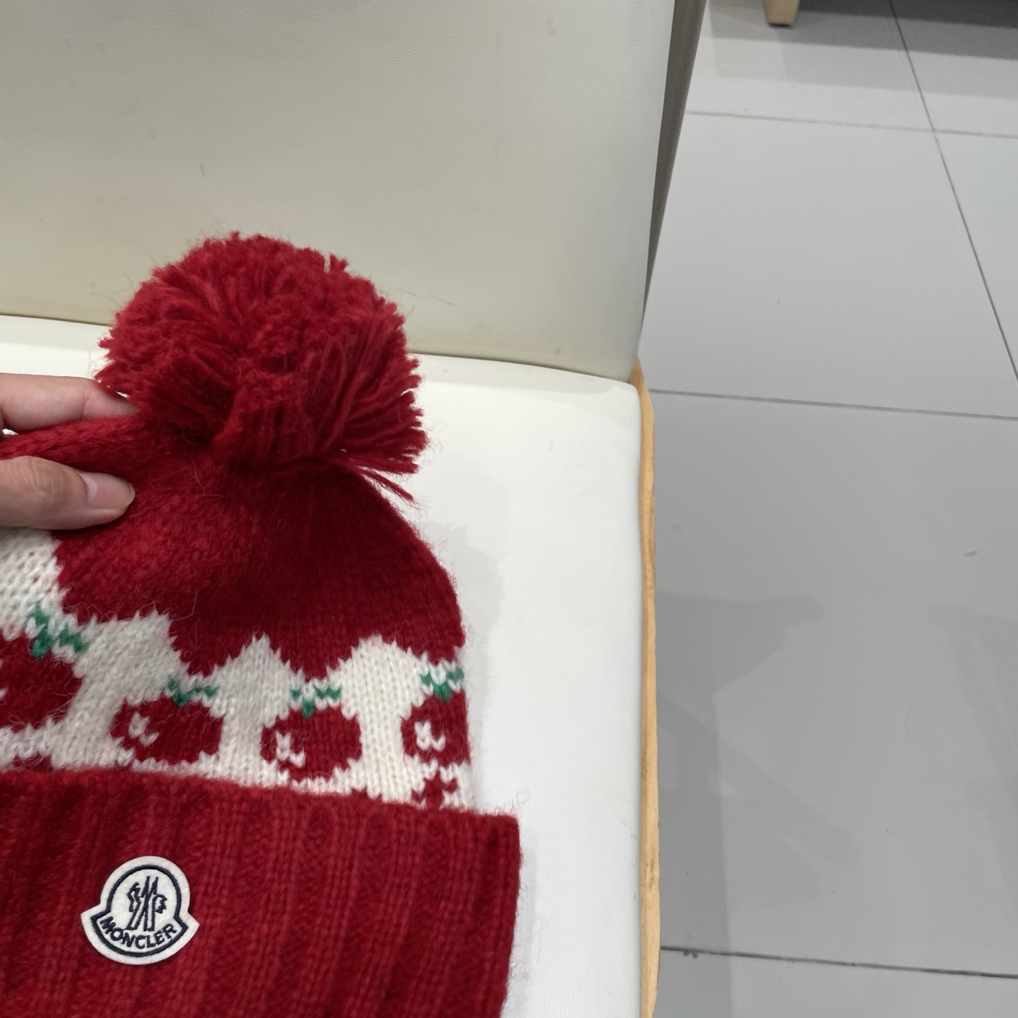 蒙口MONCLER针织毛线帽