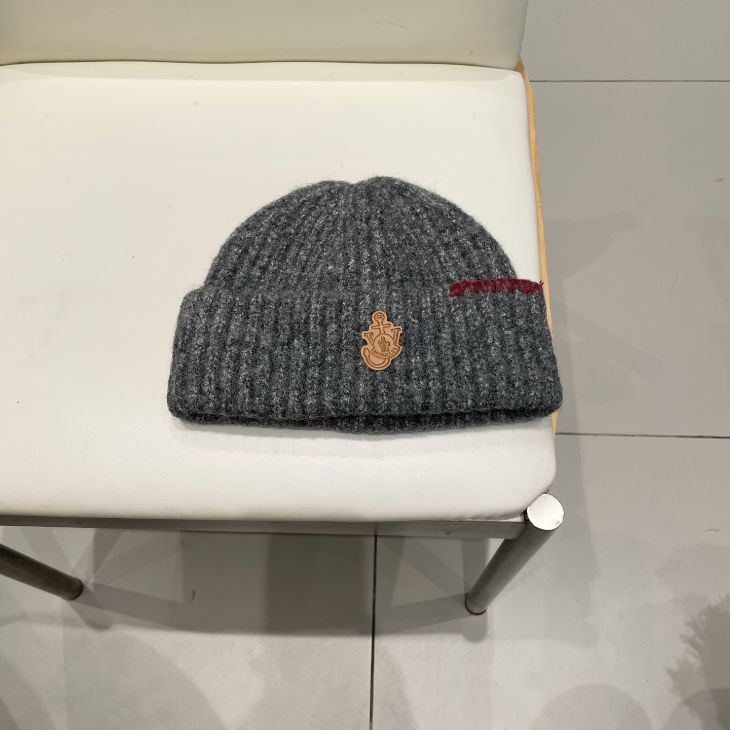 NO:541759,Mouth-mouthed woolen hat, classic versatile hat, fisherman hat, baseball cap, knitted hat, hat, Moncler, espadrilles, hats19860909蒙口毛线帽,经典百搭款帽子渔夫帽棒球帽针织帽,帽子,Moncler,espadrilles,hats,hat