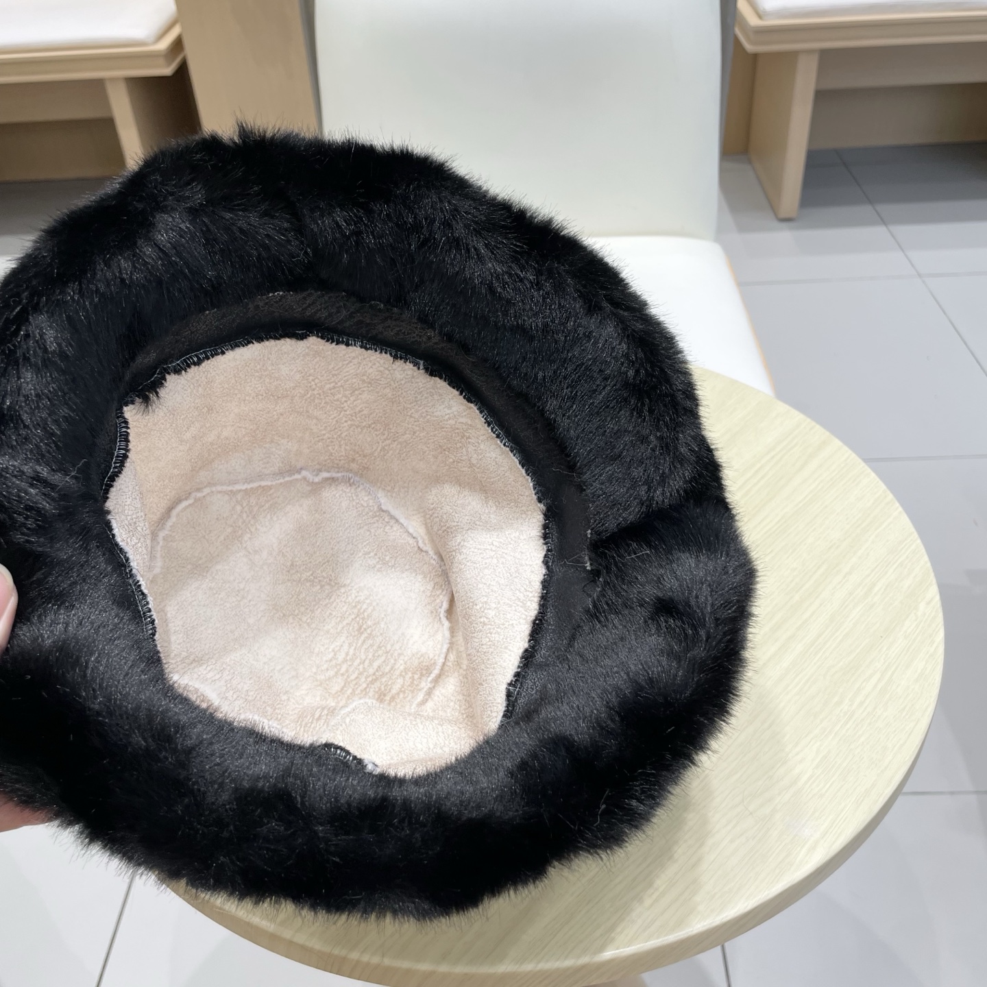 DIOR迪奥毛毛绒毛拼色条纹渔夫帽，头围57cm