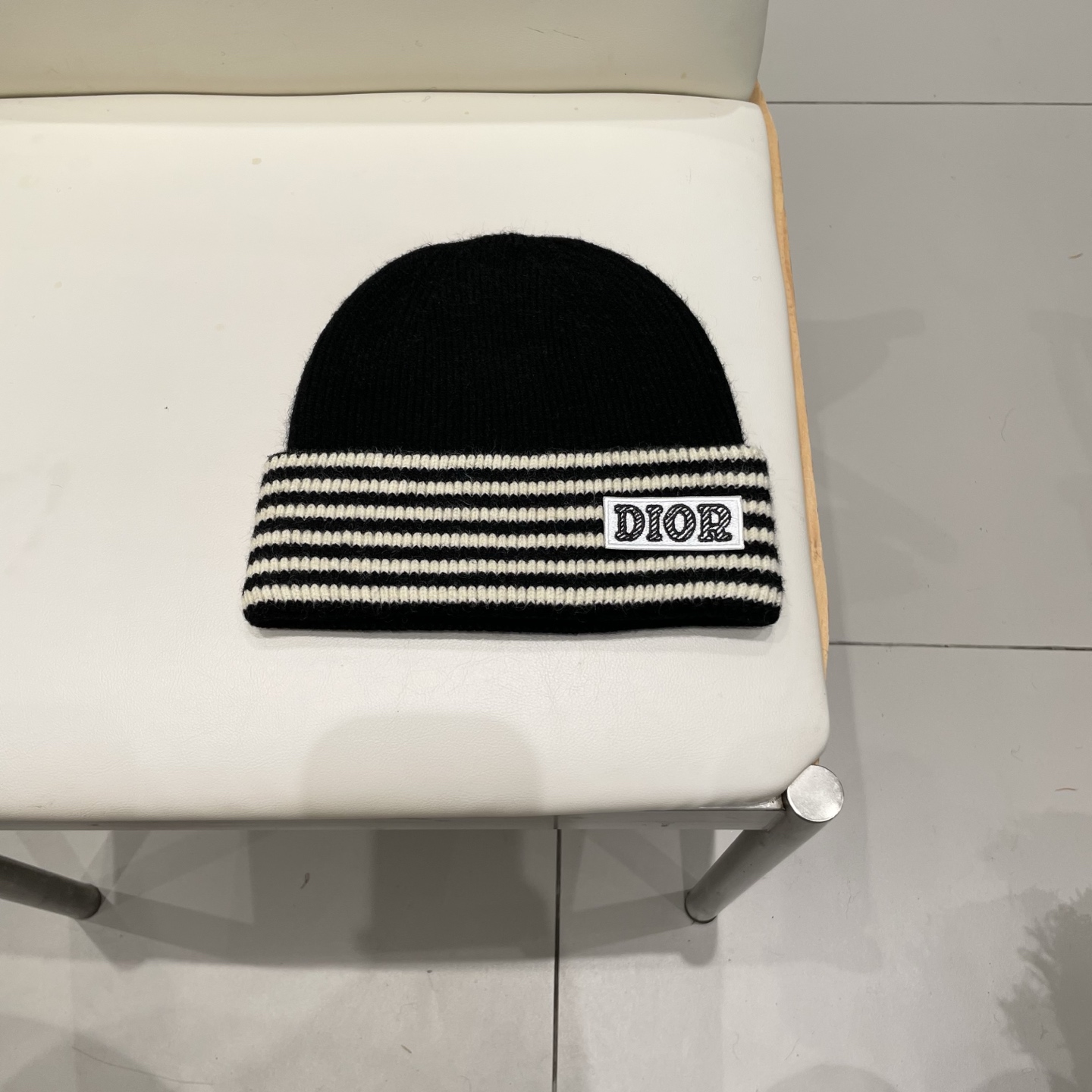 Dior 迪奥针织毛线帽,羊毛帽 Dior 迪奥针织毛线帽,羊毛帽