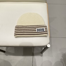Dior 迪奥针织毛线帽,羊毛帽 Dior 迪奥针织毛线帽,羊毛帽