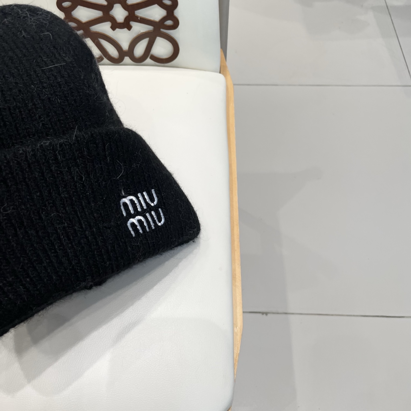 miumiu缪缪刺绣字母专柜新款针织毛线帽
