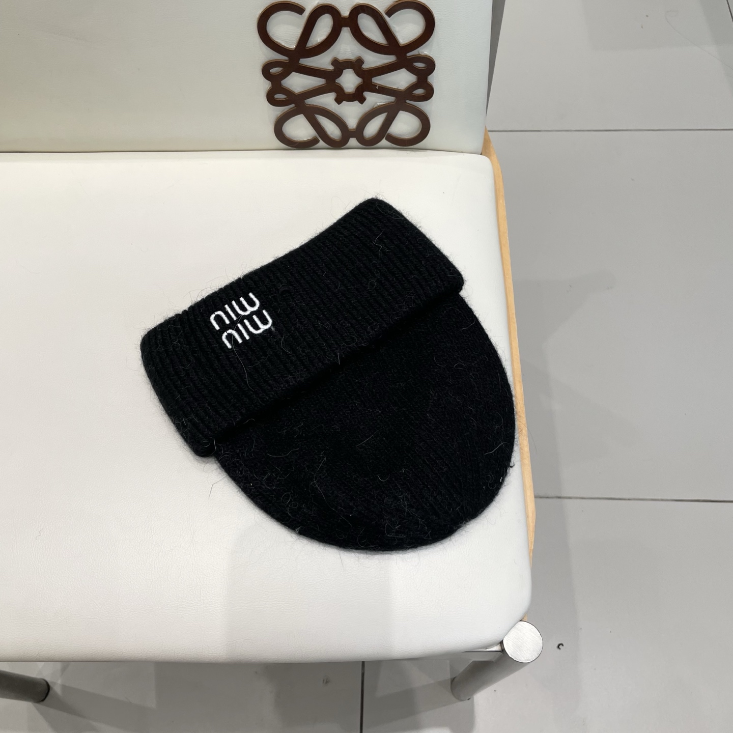 miumiu缪缪刺绣字母专柜新款针织毛线帽