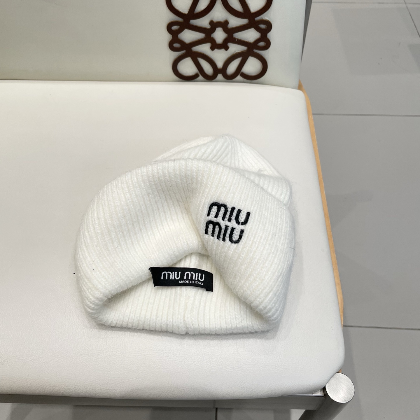 miumiu缪缪刺绣字母专柜新款针织毛线帽