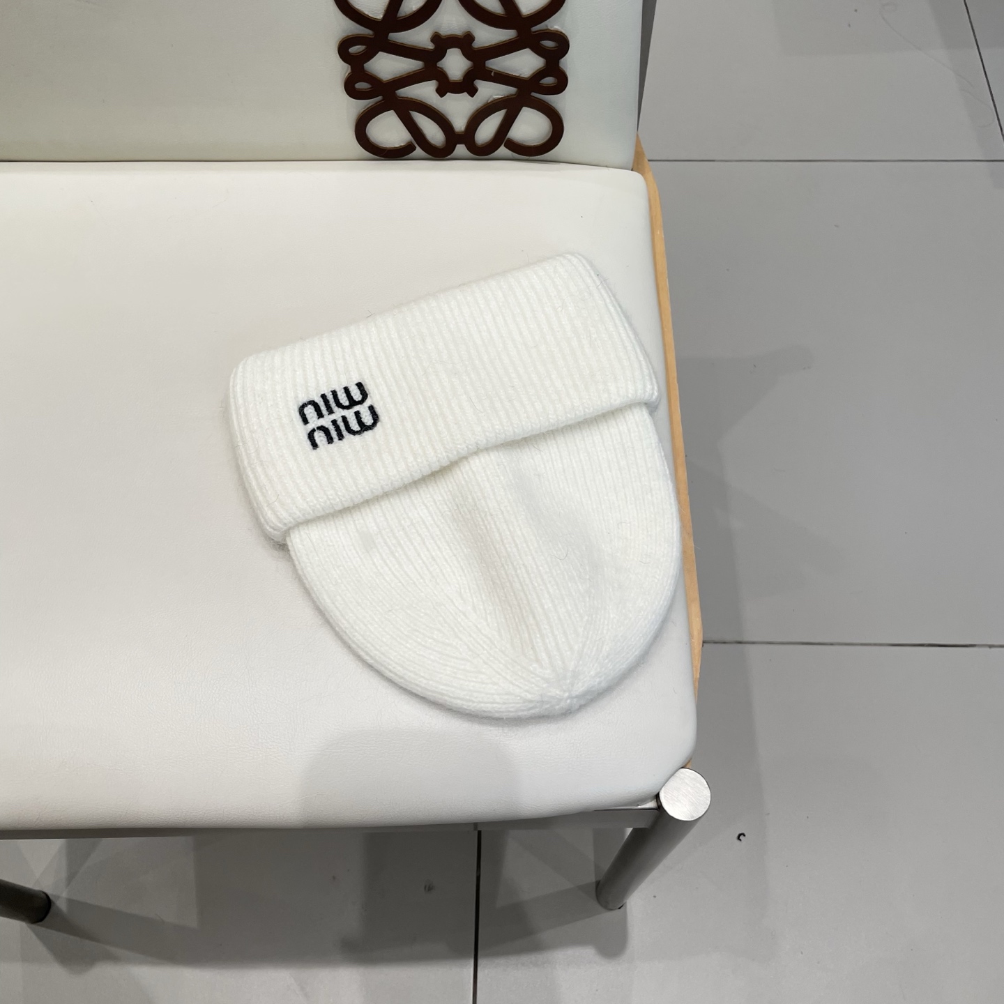 miumiu缪缪刺绣字母专柜新款针织毛线帽