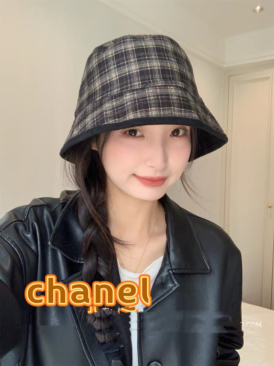 chanel香奈儿双面戴渔夫帽子女秋冬新款户外保暖显脸小韩版复古文艺子控盆帽潮