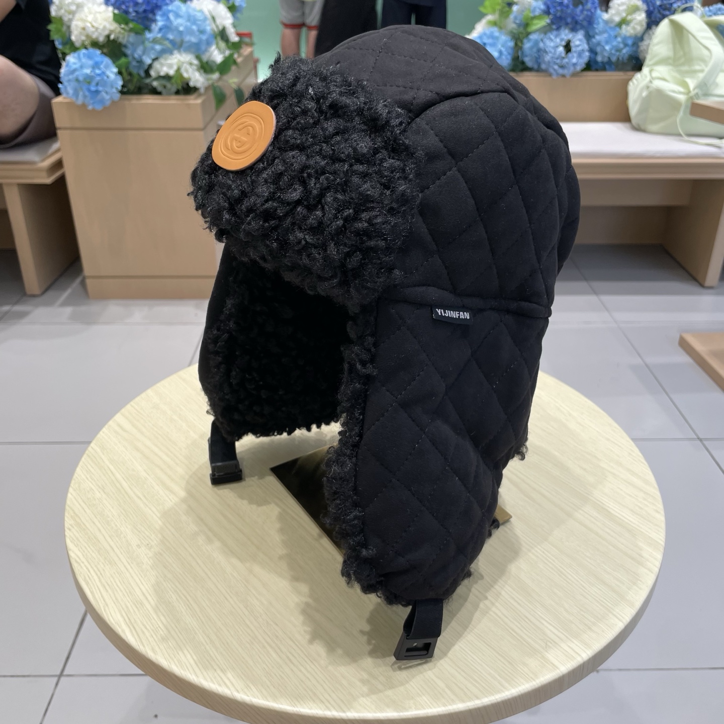 Gucci古奇秋冬新款护耳帽，➕毛内里，雷锋帽