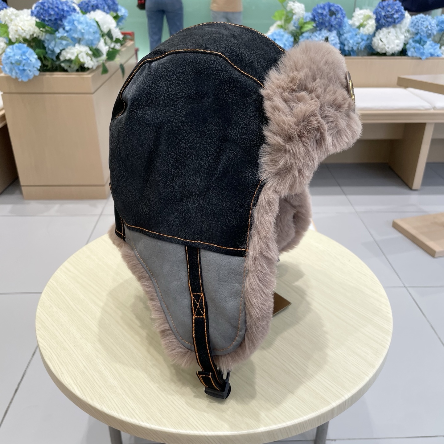 NO:643425,Gucci Gucci Lei Feng Hat Women's Winter Flying Hat Plus Velvet Thickened Warm Ear Protection Cotton Hat Outdoor Skiing Coldproof Cycling Hat Hat Fisherman Hat Baseball Cap Knitted Hat, Hat, gucci, espadrilles, hats19860909Gucci古奇雷锋帽子女款冬季飞行帽加绒加厚保暖护耳棉帽户外滑雪防寒骑行帽帽子渔夫帽棒球帽针织帽,帽子,gucci,espadrilles,hats,hat