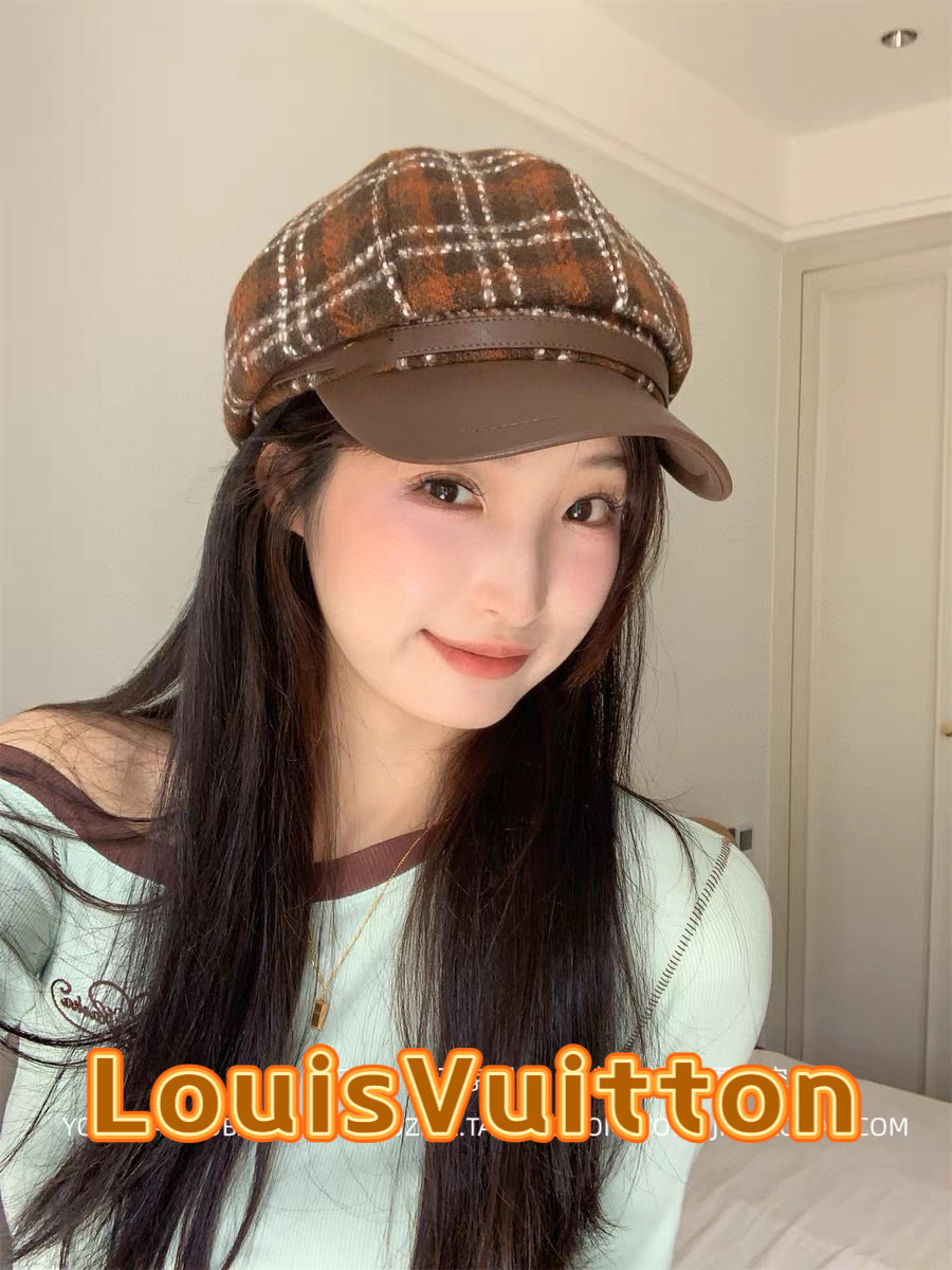NO:643479,Lv Louis Vuitton foreign style autumn and winter plaid woolen beret Japanese style small retro painter hat coffee color versatile casual hat fisherman hat baseball cap knitted hat, hat, louis vuitton, louis vuitton, espadrilles, hats19860909Lv路易威登洋气秋冬格纹毛呢贝雷帽日系显脸小复古画家帽咖色百搭休闲帽子渔夫帽棒球帽针织帽,帽子,louis vuitton,louis vuitton,espadrilles,hats,hat