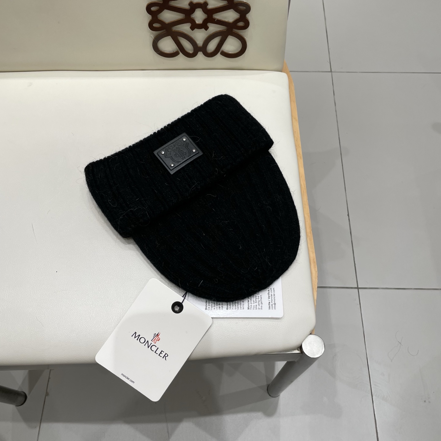 moncler冬季加厚兔毛针织帽女毛绒不扎人粉色显白月子针织帽 httP://