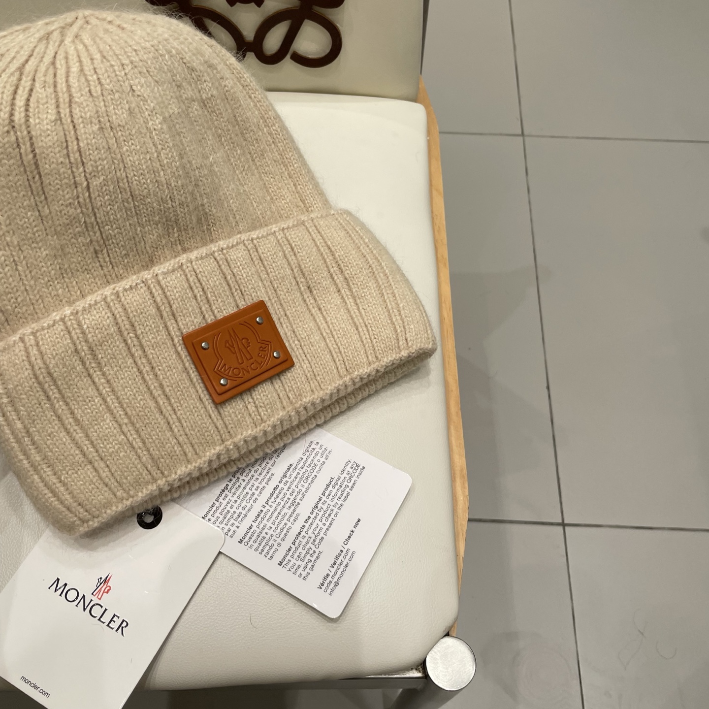 moncler冬季加厚兔毛针织帽女毛绒不扎人粉色显白月子针织帽 httP://