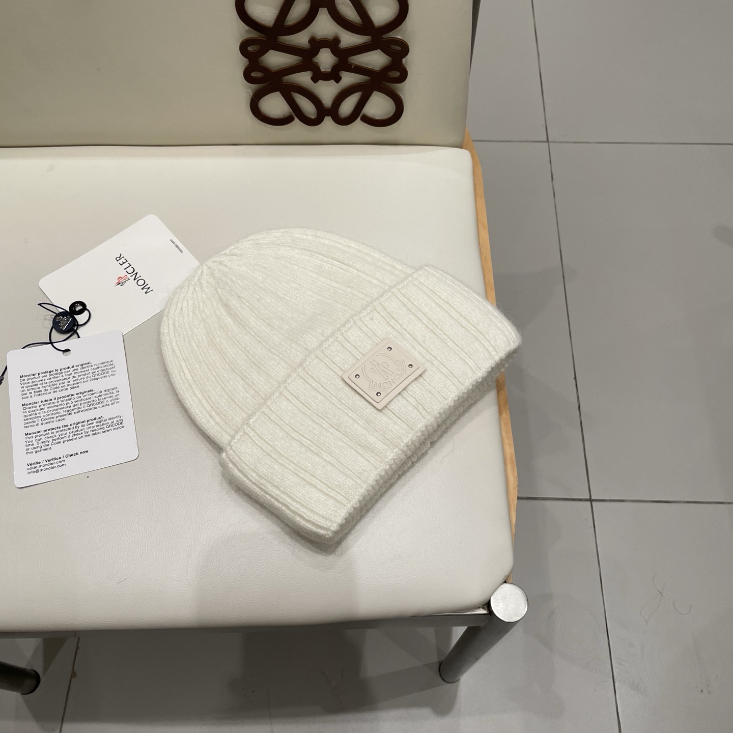 moncler冬季加厚兔毛针织帽女毛绒不扎人粉色显白月子针织帽 httP://