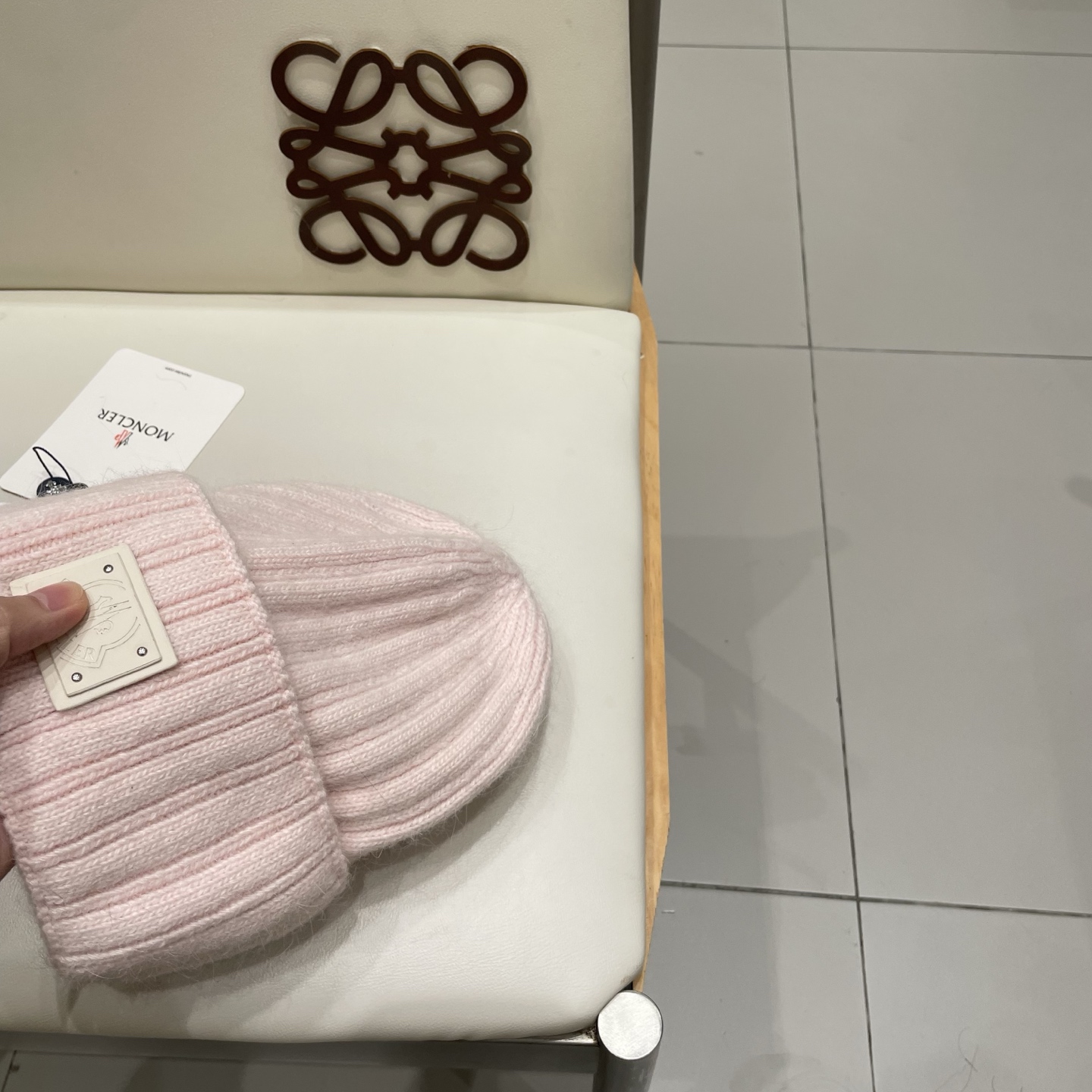moncler冬季加厚兔毛针织帽女毛绒不扎人粉色显白月子针织帽 httP://