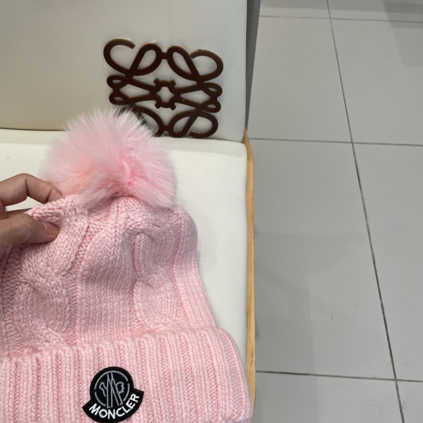 蒙口MONCLER🎩官方热卖爆款，羊毛针织毛线帽，百分之70羊毛，30兔毛，时尚好品质高端大气，超柔软！超火爆💖质感很赞