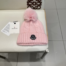 蒙口MONCLER🎩官方热卖爆款,羊毛针织毛线帽,百分之70羊毛,30兔毛,时尚好品质高端大气,超柔软!超火爆💖质感很赞 蒙口MONCLER🎩官方热卖爆款,羊毛针织毛线帽,百分之70羊毛,30兔毛,时尚好品质高端大气,超柔软!超火爆💖质感很赞