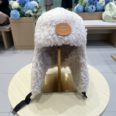 Gucci古奇秋冬新款护耳帽,➕毛内里,雷锋帽 Gucci古奇秋冬新款护耳帽,➕毛内里,雷锋帽