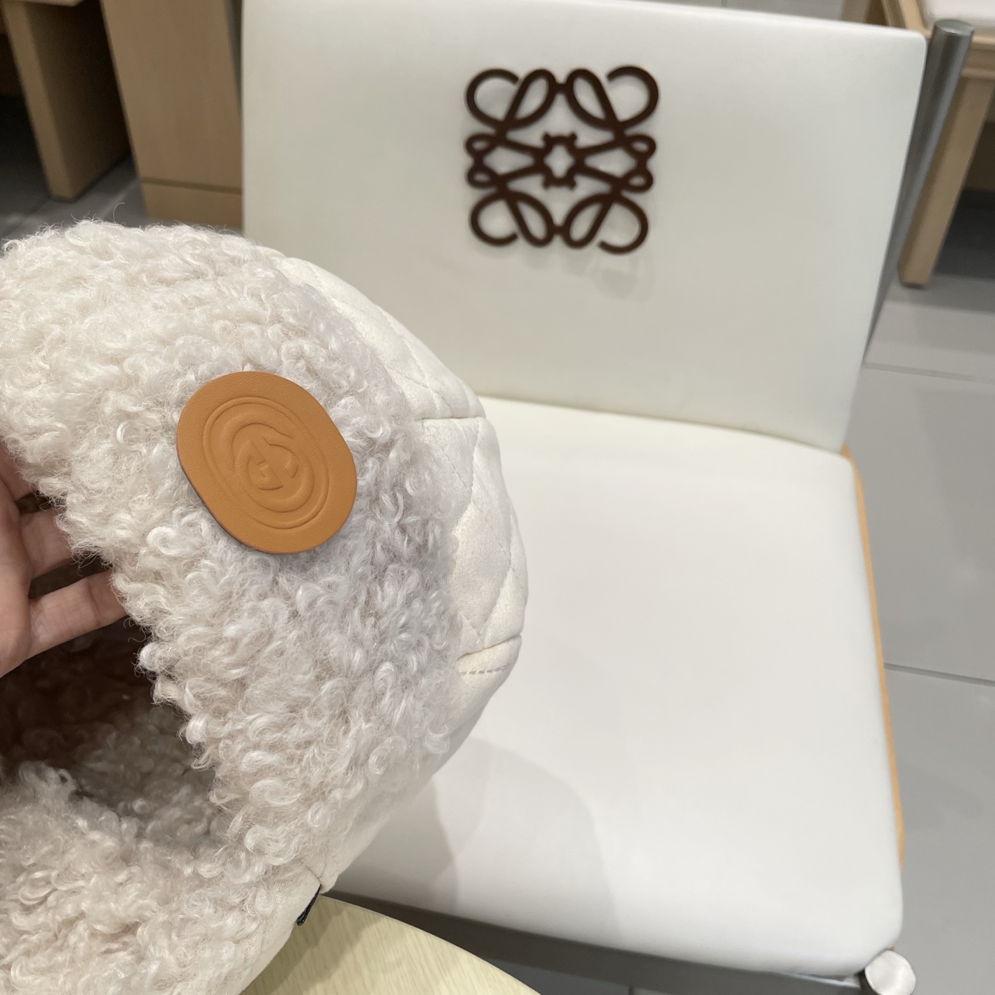 Gucci古奇秋冬新款护耳帽，➕毛内里，雷锋帽
