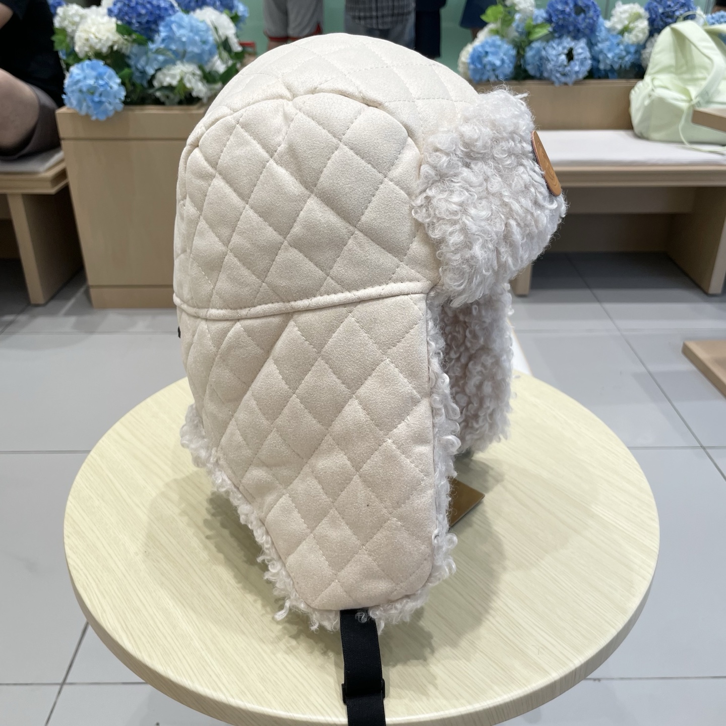 Gucci古奇秋冬新款护耳帽，➕毛内里，雷锋帽
