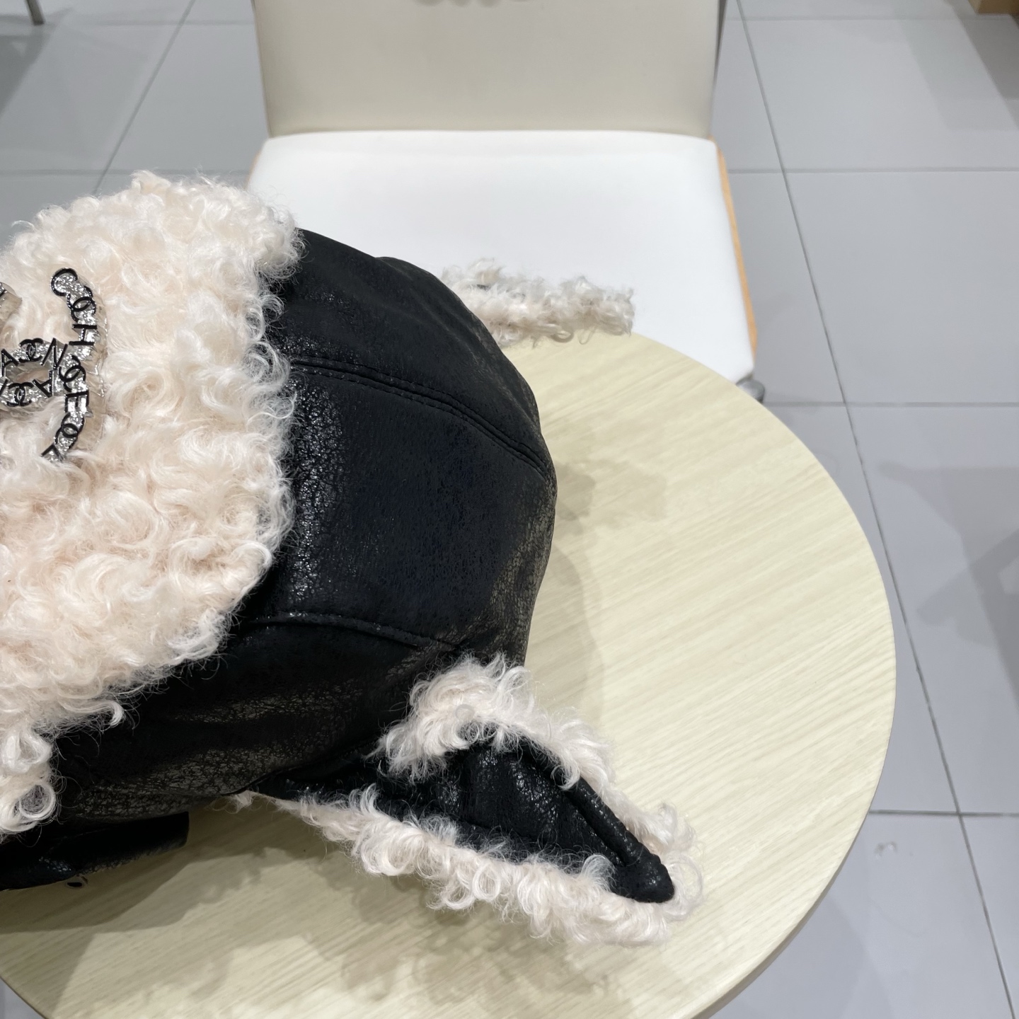 chanel香奈儿皮质毛绒雷锋帽男女冬季加绒加厚保暖大头围护耳帽户外防寒东北帽
