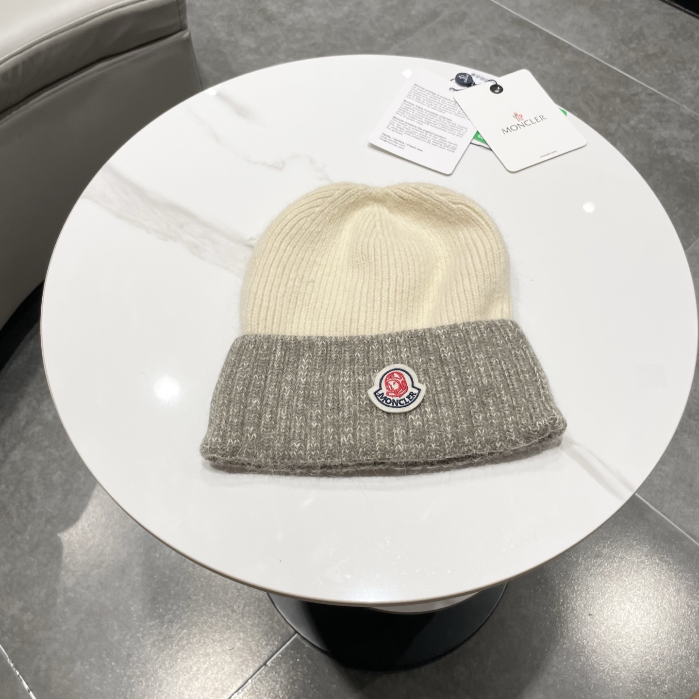 NO:553119,Mouth-mouthed woolen hat, classic versatile hat, fisherman hat, baseball cap, knitted hat, hat, Moncler, espadrilles, hats19860909蒙口毛线帽,经典百搭款帽子渔夫帽棒球帽针织帽,帽子,Moncler,espadrilles,hats,hat