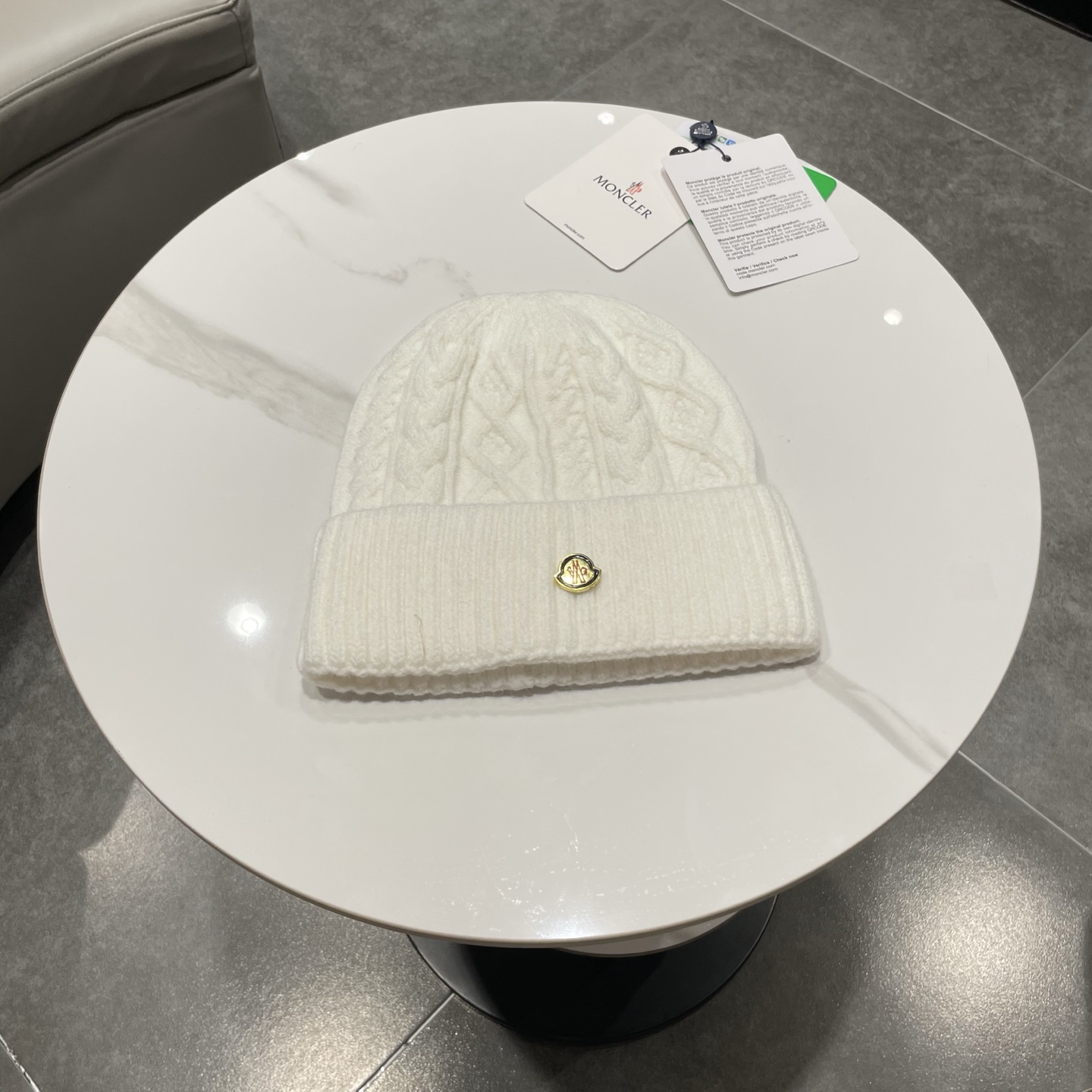 NO:553147,Mouth-mouthed woolen hat, classic versatile hat, fisherman hat, baseball cap, knitted hat, hat, Moncler, espadrilles, hats19860909蒙口毛线帽,经典百搭款帽子渔夫帽棒球帽针织帽,帽子,Moncler,espadrilles,hats,hat