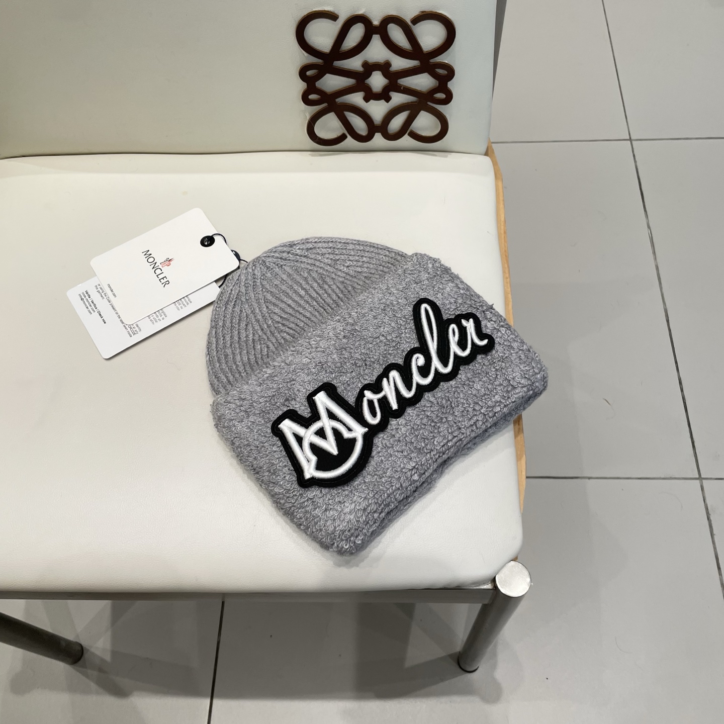 蒙口MONCLER🎩官方热卖爆款，羊毛针织毛线帽，百分之70羊毛，30兔毛，时尚好品质高端大气，超柔软！超火爆💖质感很赞