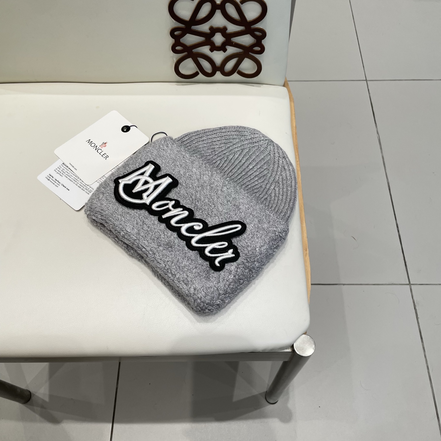 蒙口MONCLER🎩官方热卖爆款，羊毛针织毛线帽，百分之70羊毛，30兔毛，时尚好品质高端大气，超柔软！超火爆💖质感很赞