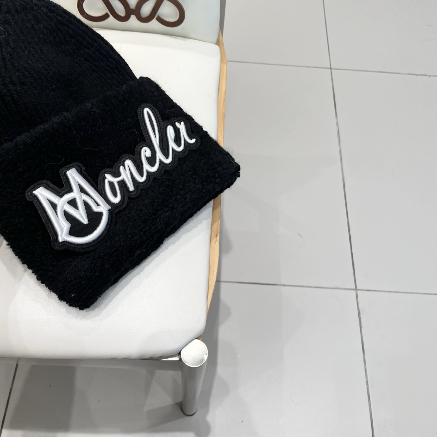 蒙口MONCLER🎩官方热卖爆款，羊毛针织毛线帽，百分之70羊毛，30兔毛，时尚好品质高端大气，超柔软！超火爆💖质感很赞