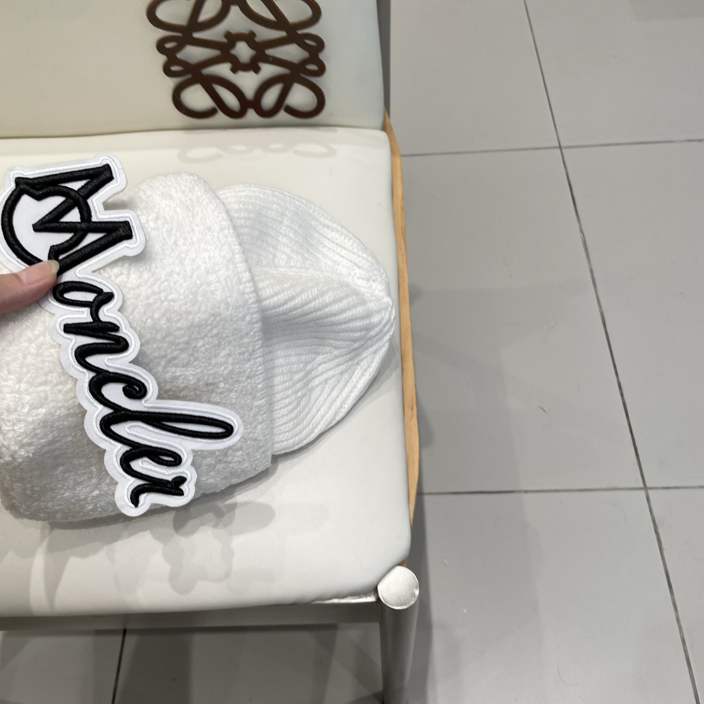 蒙口MONCLER🎩官方热卖爆款，羊毛针织毛线帽，百分之70羊毛，30兔毛，时尚好品质高端大气，超柔软！超火爆💖质感很赞