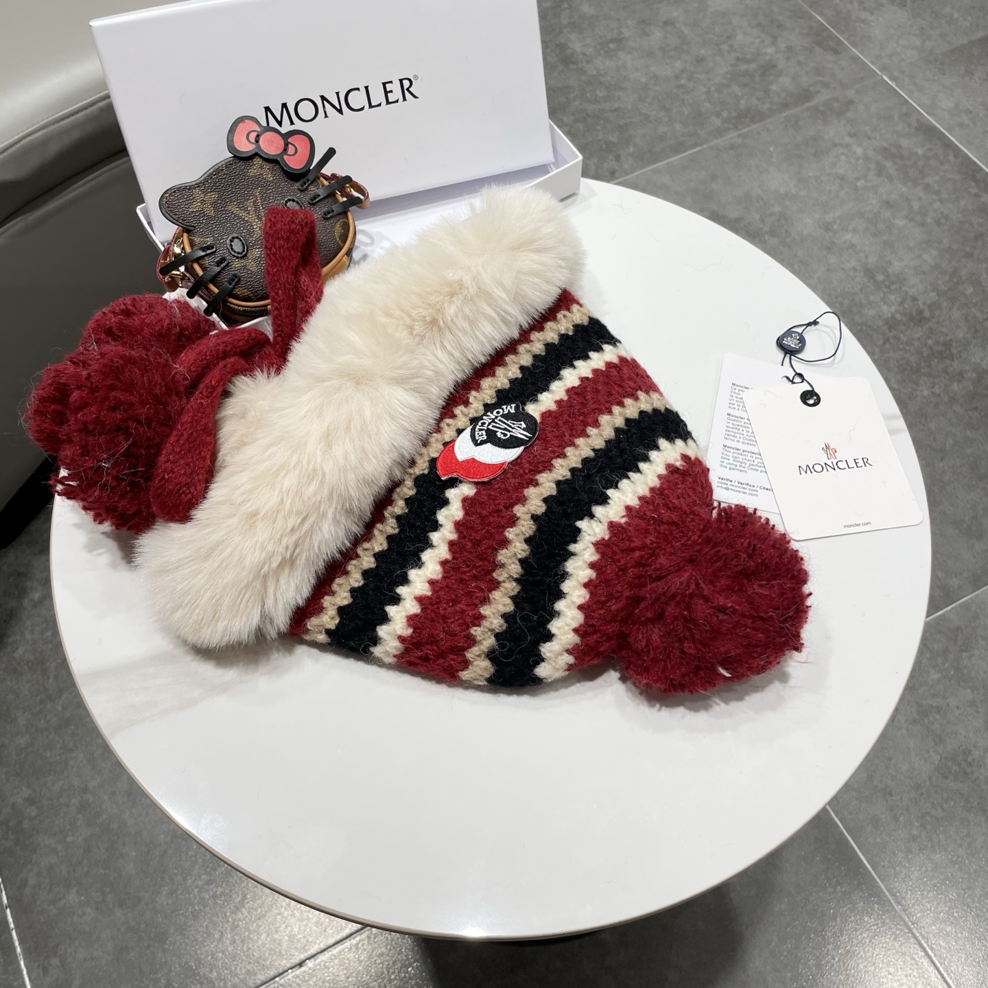 蒙口MONCLER🎩年秋冬新款费尔岛风条纹毛绒雷锋帽女加厚保暖防寒包头帽子