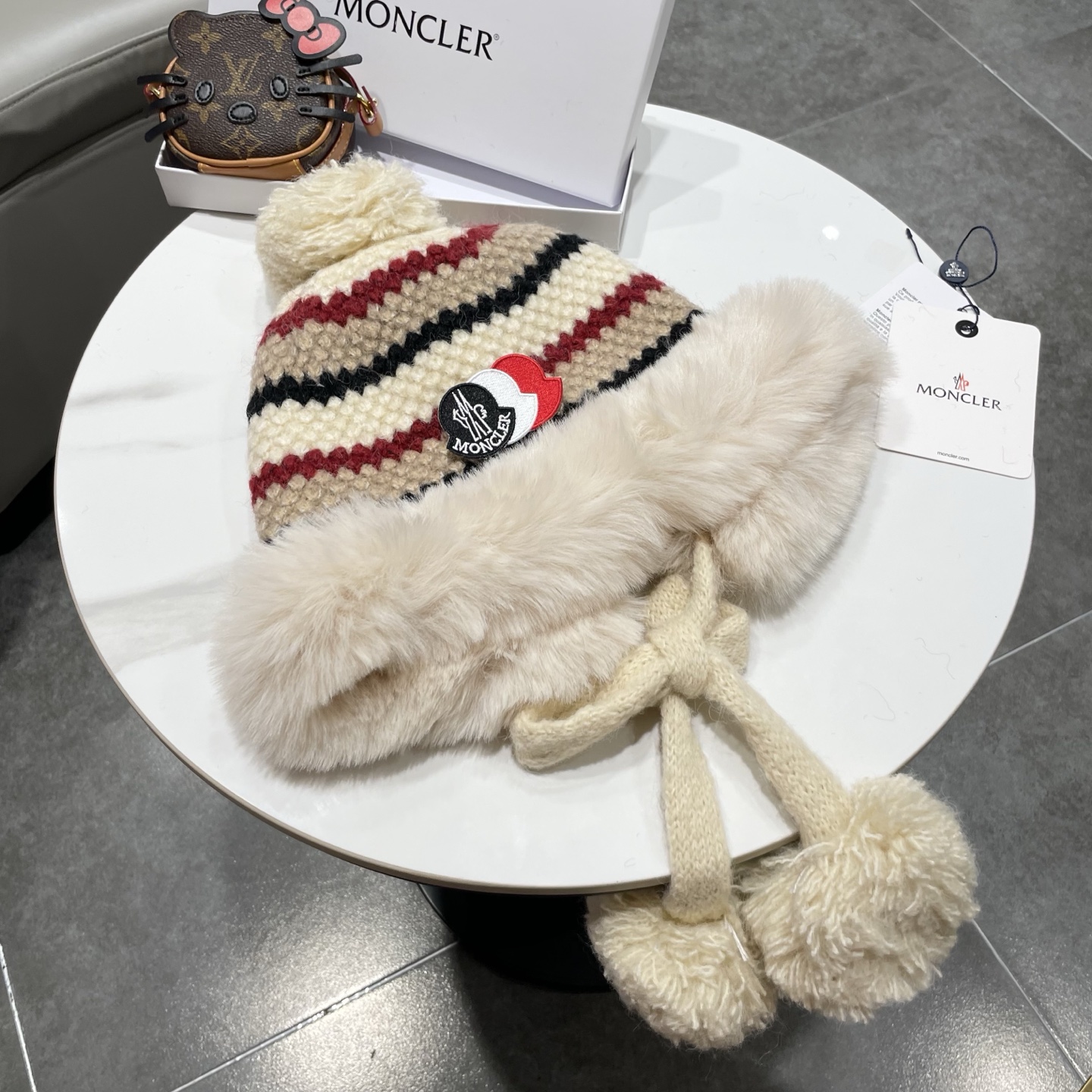 蒙口MONCLER🎩年秋冬新款费尔岛风条纹毛绒雷锋帽女加厚保暖防寒包头帽子
