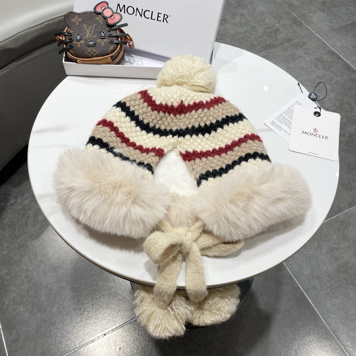 蒙口MONCLER🎩年秋冬新款费尔岛风条纹毛绒雷锋帽女加厚保暖防寒包头帽子