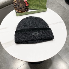 Gucci古奇质款秋冬针织羊毛混纺毛线帽女双层保暖护耳脸小套头帽潮 Gucci古奇质款秋冬针织羊毛混纺毛线帽女双层保暖护耳脸小套头帽潮