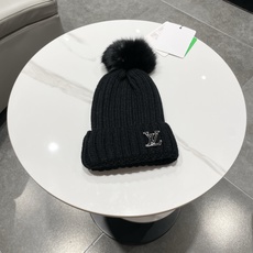 lv路易威登韩版ins秋冬季真狐狸毛球毛线帽子女百搭时尚亲子针织帽潮 lv路易威登韩版ins秋冬季真狐狸毛球毛线帽子女百搭时尚亲子针织帽潮