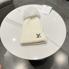 lv路易威登韩版ins秋冬季真狐狸毛球毛线帽子女百搭时尚亲子针织帽潮 lv路易威登韩版ins秋冬季真狐狸毛球毛线帽子女百搭时尚亲子针织帽潮