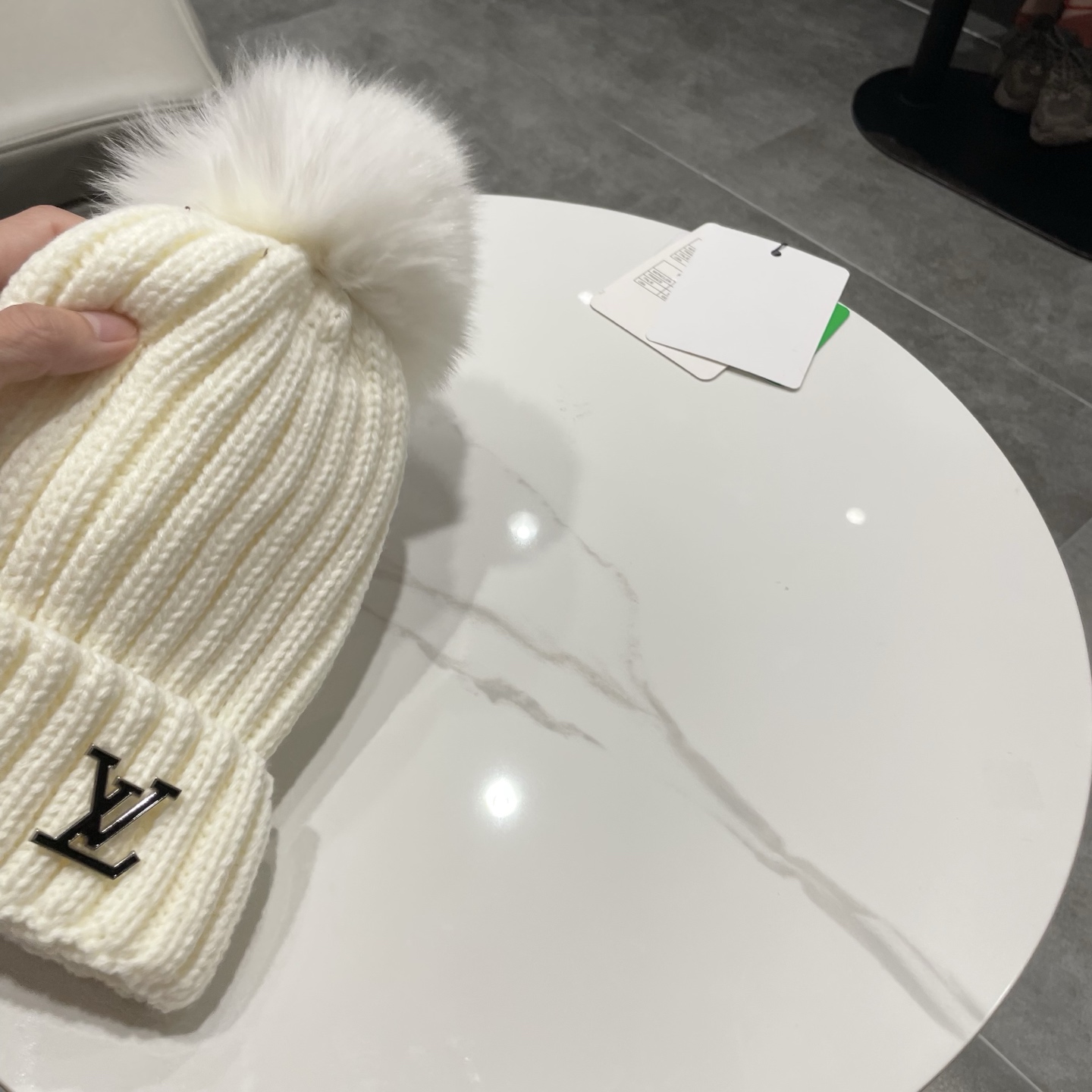 lv路易威登韩版ins秋冬季真狐狸毛球毛线帽子女百搭时尚亲子针织帽潮