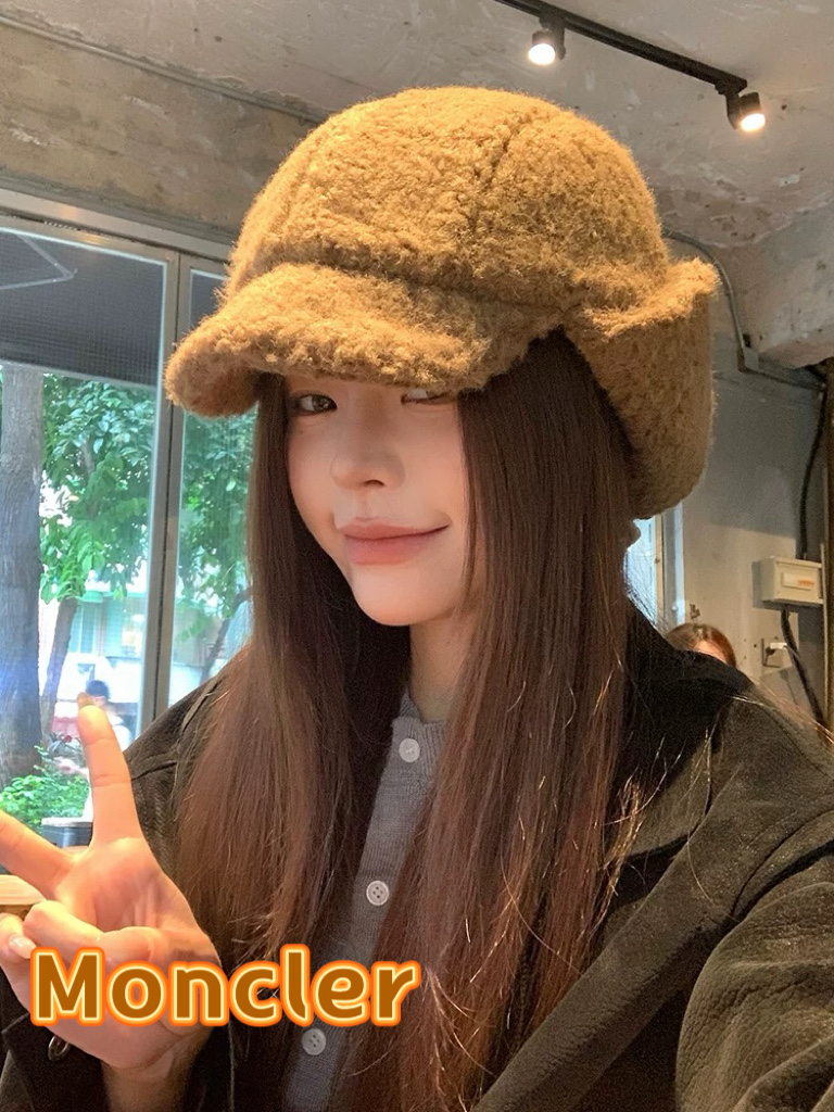 蒙口Moncler盟可睐设计师针织圈圈羊羔毛飞行帽女秋冬护耳保暖毛线雷锋帽滑雪帽 蒙口Moncler盟可睐设计师针织圈圈羊羔毛飞行帽女秋冬护耳保暖毛线雷锋帽滑雪帽