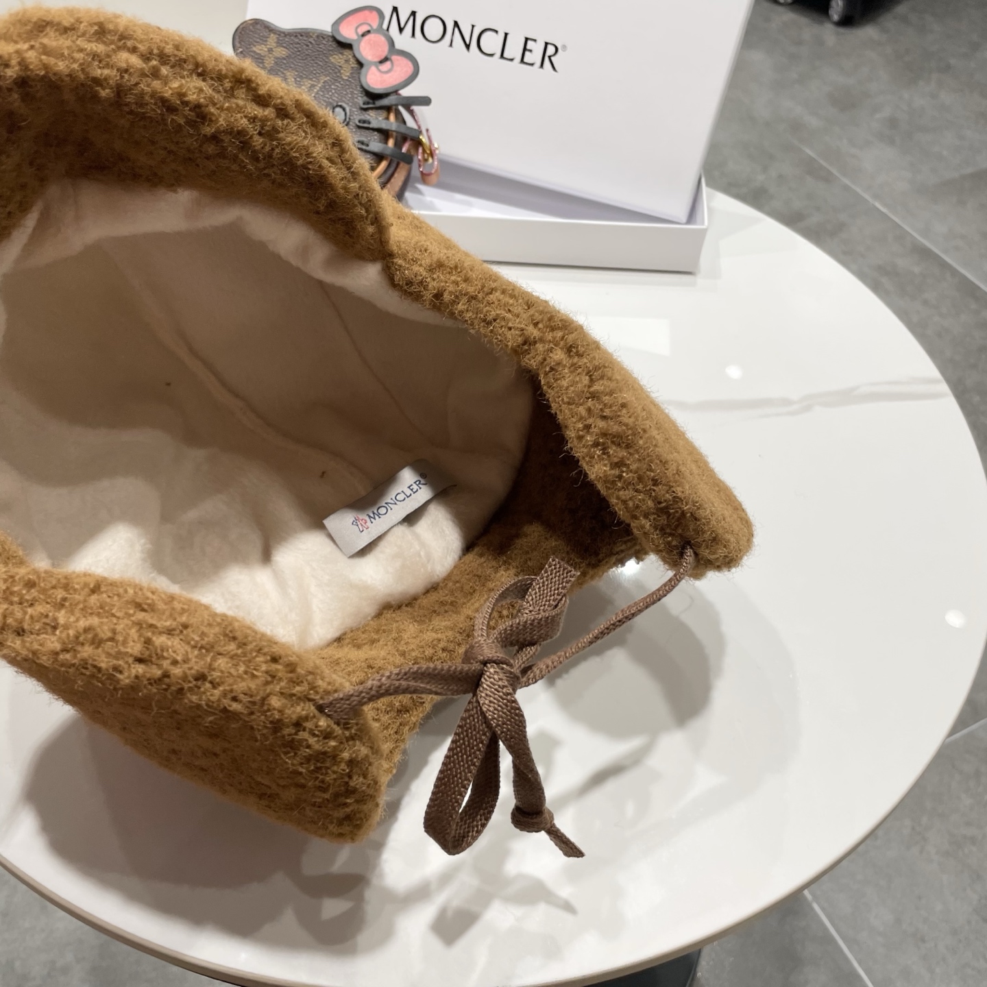 蒙口Moncler盟可睐设计师针织圈圈羊羔毛飞行帽女秋冬护耳保暖毛线雷锋帽滑雪帽