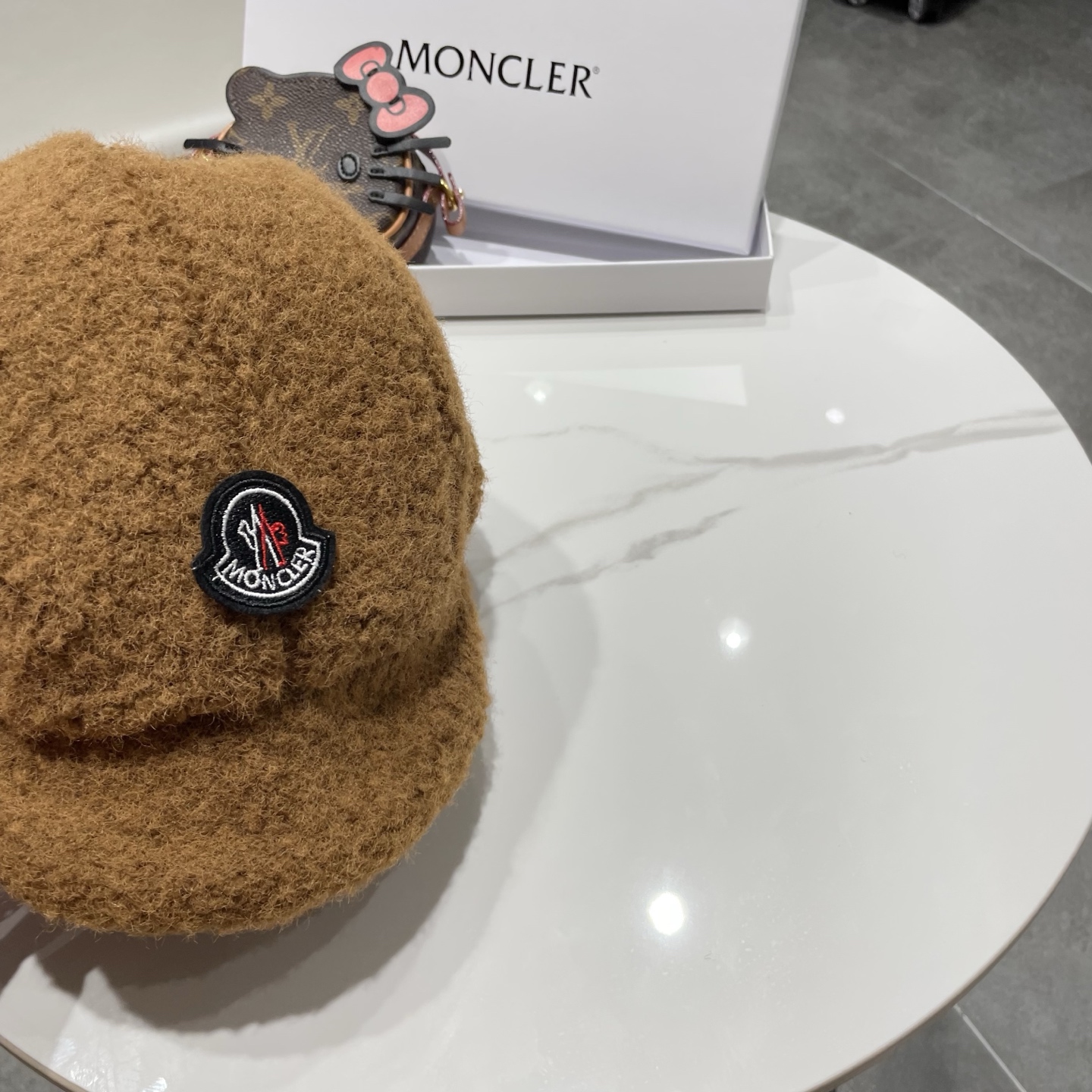 蒙口Moncler盟可睐设计师针织圈圈羊羔毛飞行帽女秋冬护耳保暖毛线雷锋帽滑雪帽