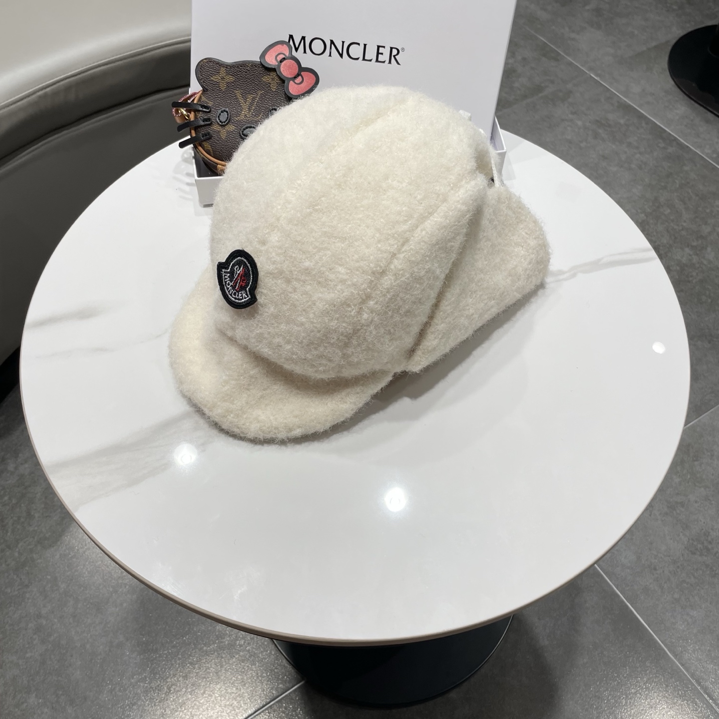 蒙口Moncler盟可睐设计师针织圈圈羊羔毛飞行帽女秋冬护耳保暖毛线雷锋帽滑雪帽