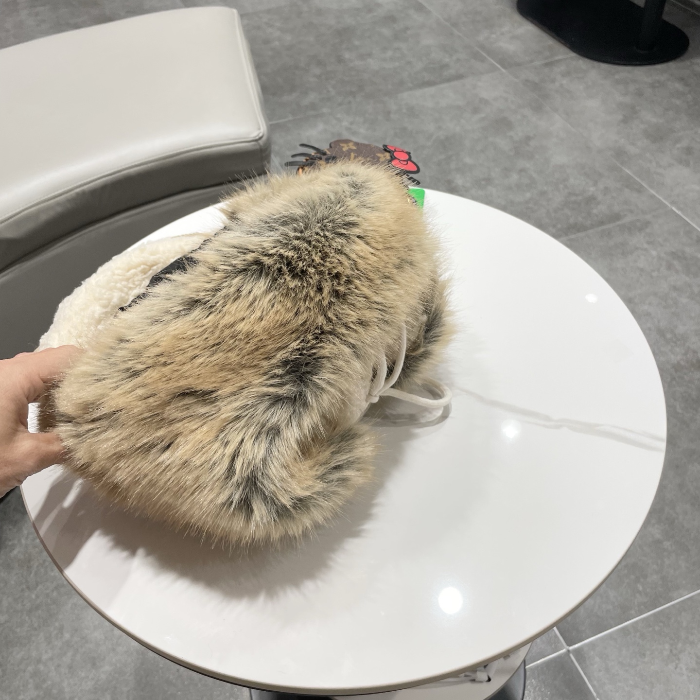 chanel香奈儿小众复古羊羔毛绒飞行帽子女冬季保暖护耳防寒护耳滑雪雷锋帽