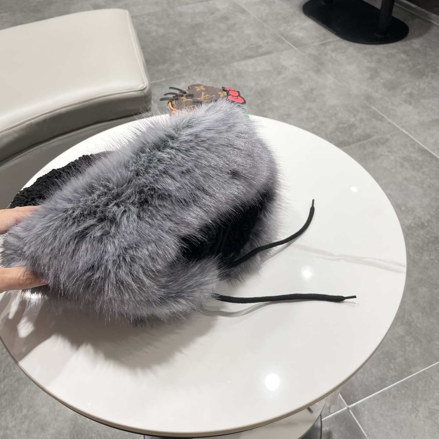 chanel香奈儿小众复古羊羔毛绒飞行帽子女冬季保暖护耳防寒护耳滑雪雷锋帽