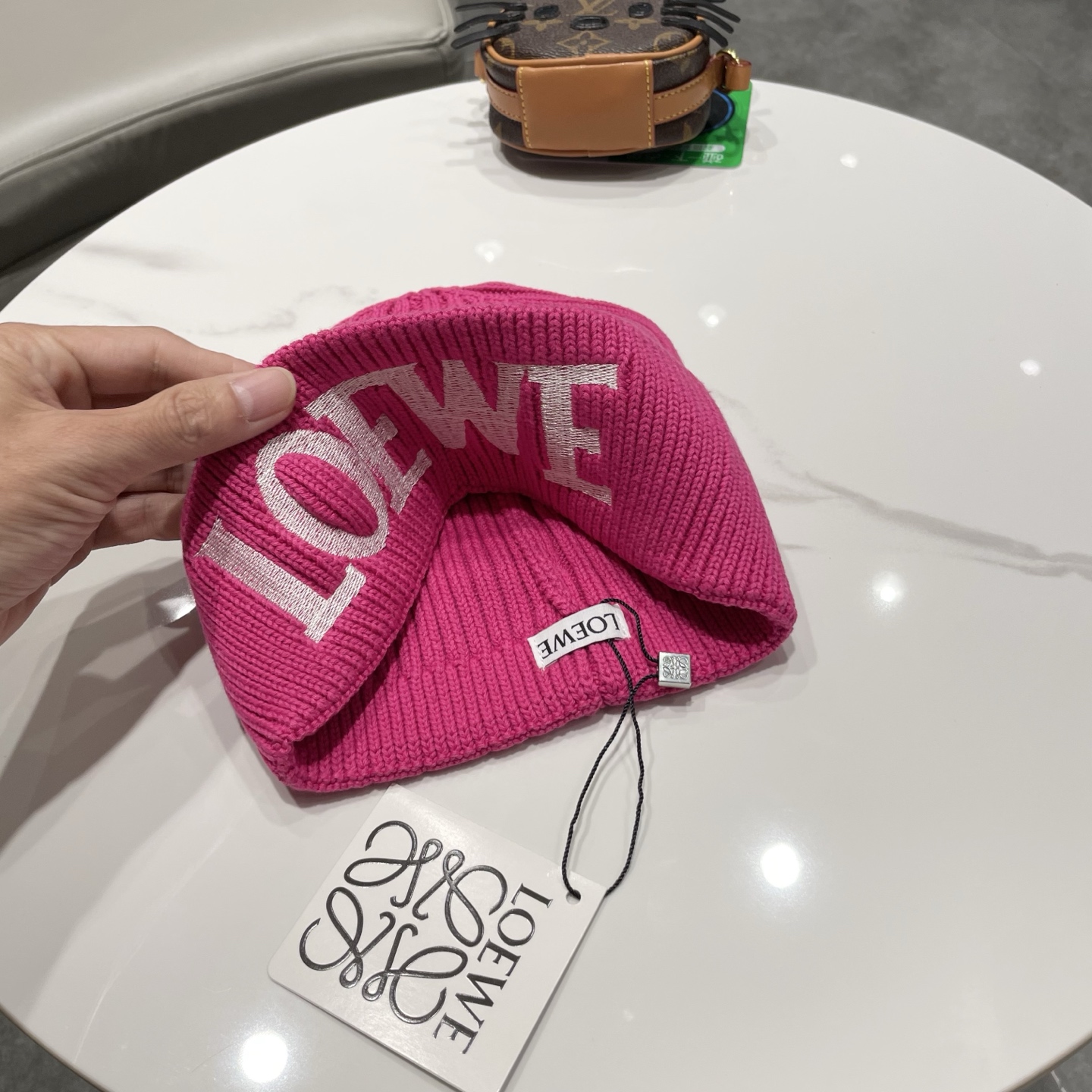 LOEWE罗意威秋冬新款毛线帽，时尚大牌 男女款通用款